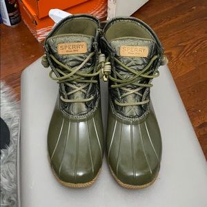 Sperry Women’s Saltwater Duck Booties - Olive